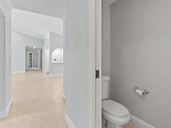 6015 Buena Vista Court, Boca Raton FL 33433