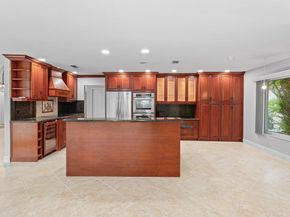 6015 Buena Vista Court, Boca Raton FL 33433