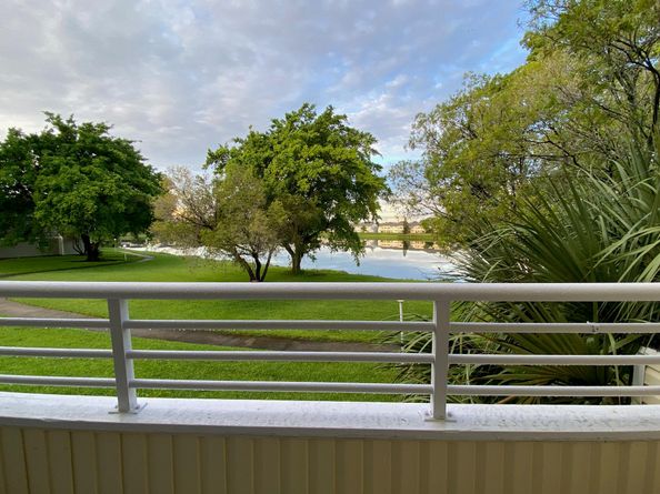 3457 NW 44th St 202, Oakland Park FL 33309