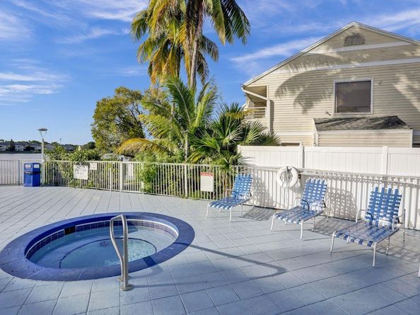 3457 NW 44th St 202, Oakland Park FL 33309