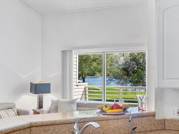 3457 NW 44th St 202, Oakland Park FL 33309