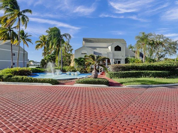 3457 NW 44th St 202, Oakland Park FL 33309