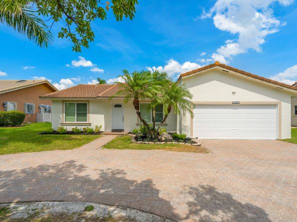 1911 NW 107th Dr, Coral Springs FL 33071