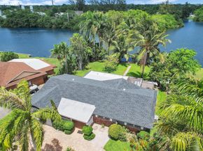 324 Davis Rd, Palm Springs FL 33461