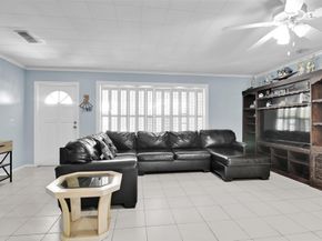 324 Davis Rd, Palm Springs FL 33461