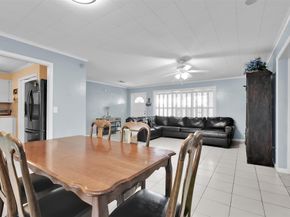 324 Davis Rd, Palm Springs FL 33461