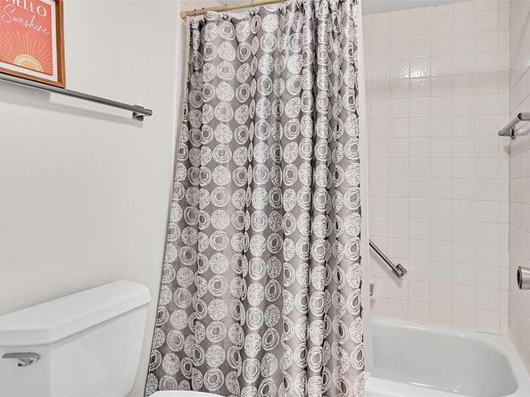 1204 Bahama Bnd D2, Coconut Creek FL 33066