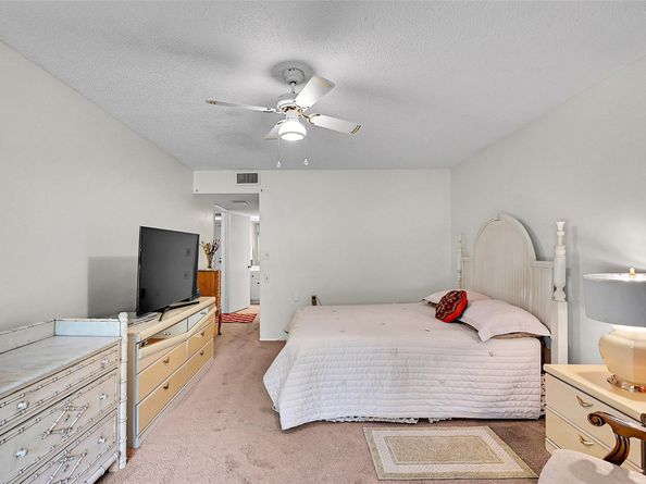 1204 Bahama Bnd D2, Coconut Creek FL 33066