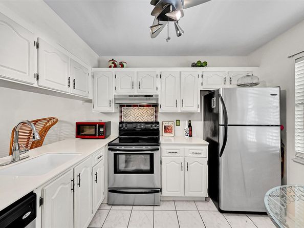 1204 Bahama Bnd D2, Coconut Creek FL 33066