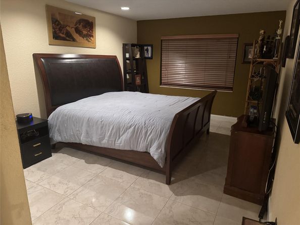 1668 Cypress Pointe Dr 1668, Coral Springs FL 33071