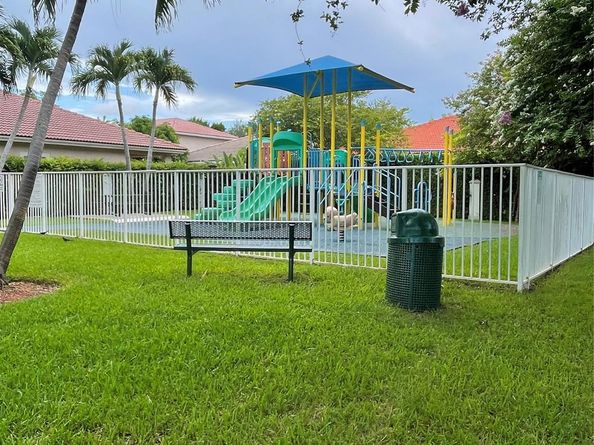 13758 SW 31st St, Miramar FL 33027