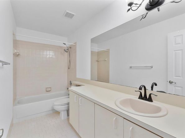 5524 NW 55th Dr, Coconut Creek FL 33073