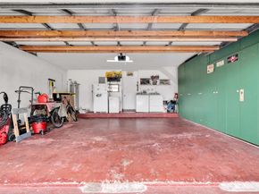 5524 NW 55th Dr, Coconut Creek FL 33073