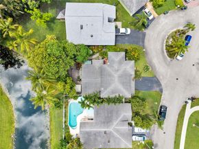 5524 NW 55th Dr, Coconut Creek FL 33073