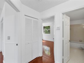 5524 NW 55th Dr, Coconut Creek FL 33073