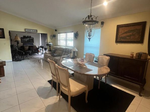 8182 Springtree Road, Boca Raton FL 33496