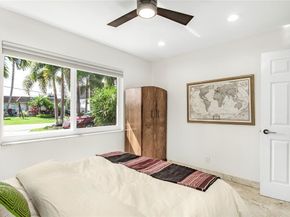 330 SE 14th Ave, Pompano Beach FL 33060
