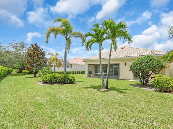 8851 Oldham Way, Palm Beach Gardens FL 33412