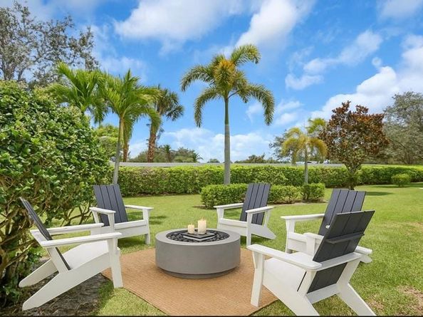 8851 Oldham Way, Palm Beach Gardens FL 33412