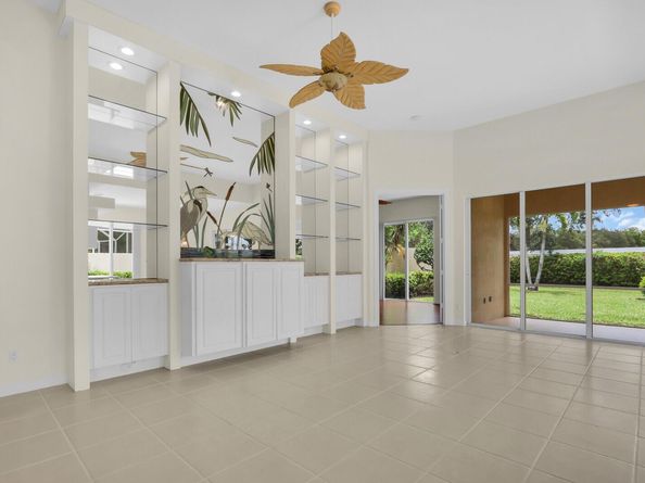 8851 Oldham Way, Palm Beach Gardens FL 33412