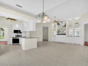 8851 Oldham Way, Palm Beach Gardens FL 33412