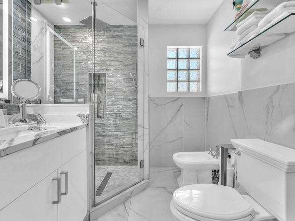 820 SW 87th Ter, Plantation FL 33324