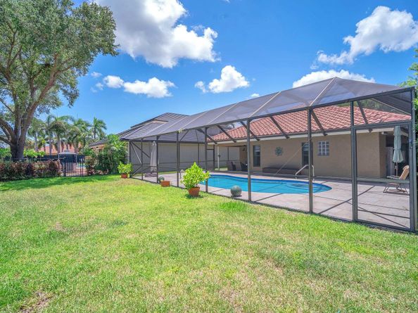 820 SW 87th Ter, Plantation FL 33324
