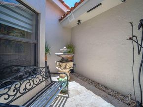820 SW 87th Ter, Plantation FL 33324
