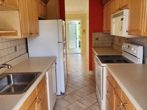 1045 SE 15th ST 13C, Fort Lauderdale FL 33316
