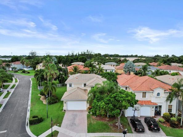 6678 Traveler Road, West Palm Beach FL 33411