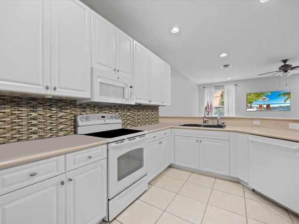 6678 Traveler Road, West Palm Beach FL 33411