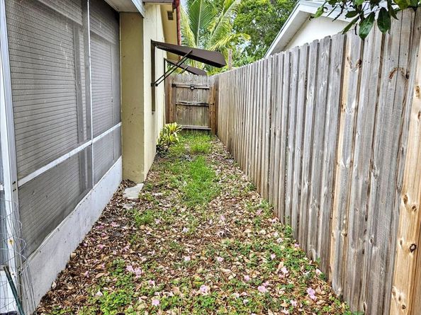 183 Harvard Drive, Lake Worth Beach FL 33460