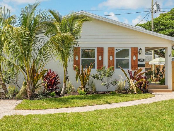 950 York Street, West Palm Beach FL 33401