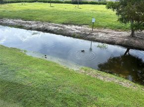 601 NW 76th Terrace 206, Margate FL 33063