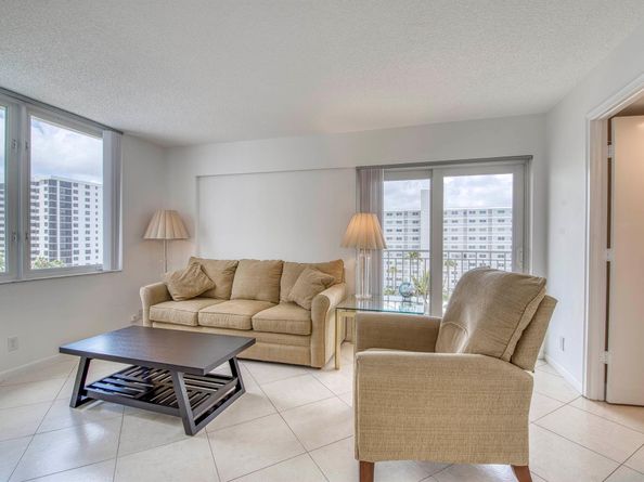 3221 S Ocean Boulevard 501, Highland Beach FL 33487