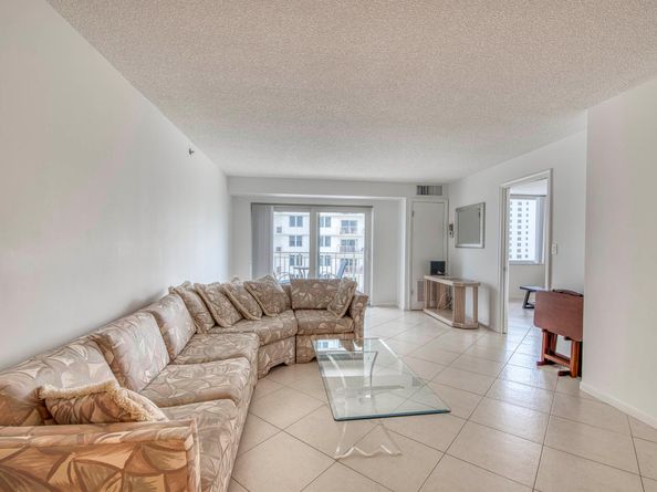 3221 S Ocean Boulevard 501, Highland Beach FL 33487