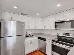 2936 Lake Shore Drive 108, Riviera Beach FL 33404