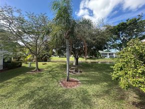 23 Lyndhurst A 23, Deerfield Beach FL 33442