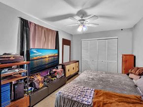 1350 NE 40th Dr, Oakland Park FL 33334