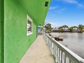 1350 NE 40th Dr, Oakland Park FL 33334
