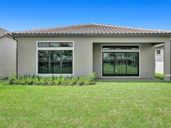 7535 Seacoast Dr, Parkland FL 33067
