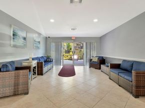 7410 NW 1st St 207, Margate FL 33063