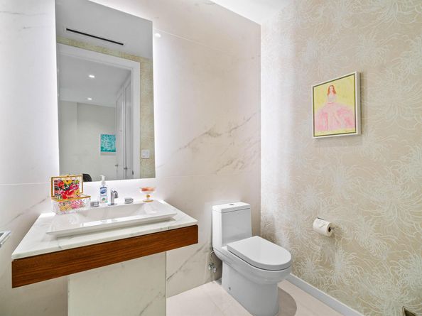 200 SE Mizner Boulevard 503, Boca Raton FL 33432