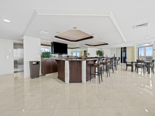 100 S Birch Rd 1803, Fort Lauderdale FL 33316