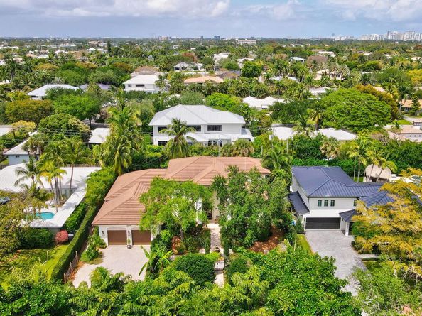 2409 NE 12th Street, Fort Lauderdale FL 33304