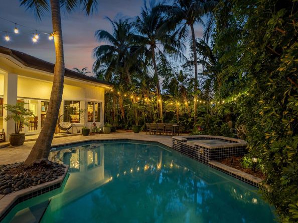 2409 NE 12th Street, Fort Lauderdale FL 33304