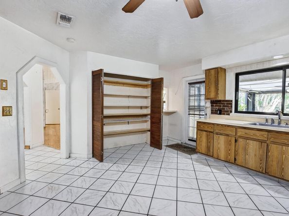 14755 SW 18th Ct, Davie FL 33325