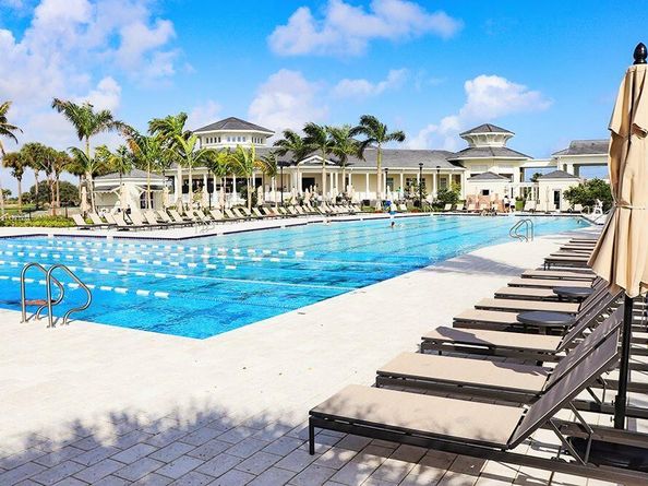 100 Lakeshore Drive 456, North Palm Beach FL 33408