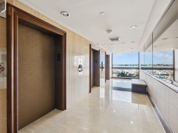 100 Lakeshore Drive 456, North Palm Beach FL 33408