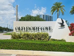 100 Lakeshore Drive 456, North Palm Beach FL 33408